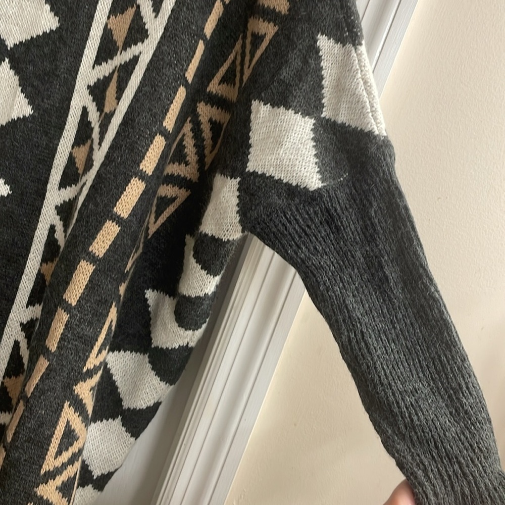Cute Cardigan - Picture 8 of 10